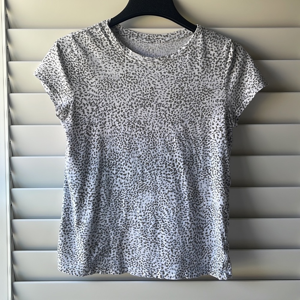 Athleta Organic Daily Printed Tee sz Small